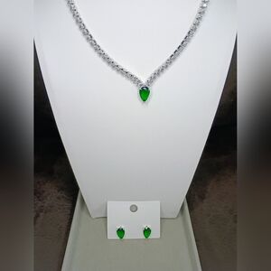 New Elegant White Gold Plated Green/Clear CZ'S Jewelry Set